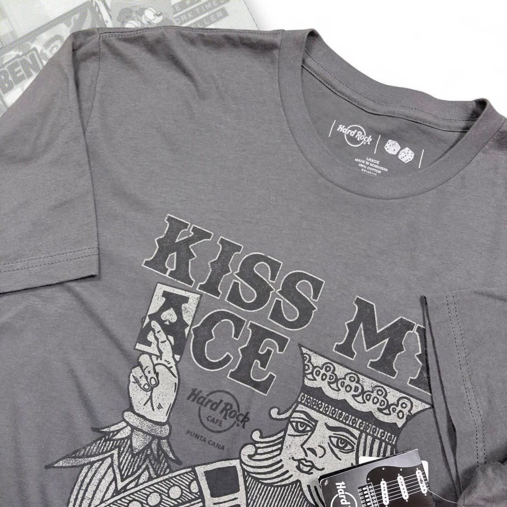 Vintage Y2K NWT Gray Hard Rock Cafe Punta Cana Kiss My Ace Graphic Tee Shirt